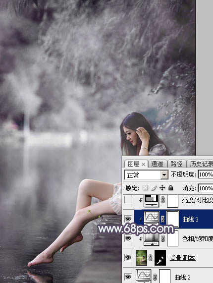 Photoshop将湖景美女图片打造出个性的中性暗蓝色