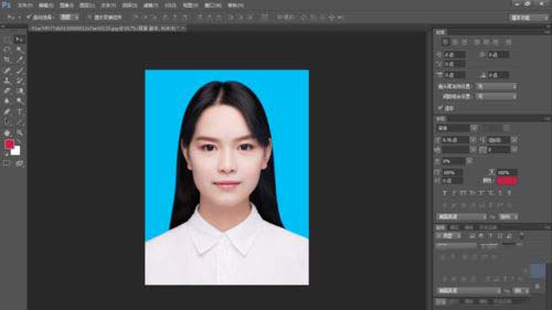 ps如何把证件照蓝底背景换成红底背景 ps证件照更换背景颜色方法