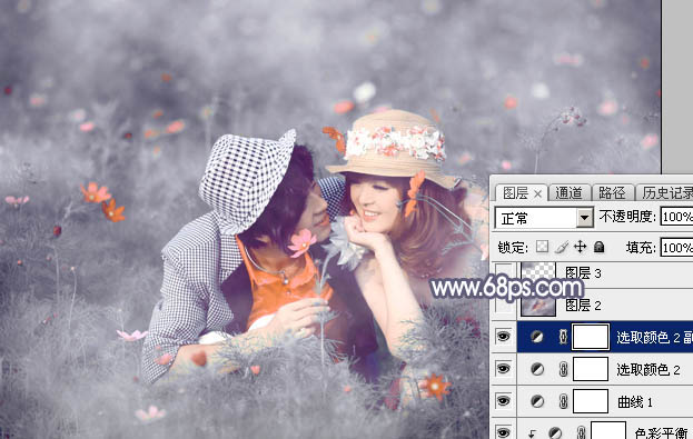 Photoshop将野花中的情侣增加梦幻的中性蓝灰色