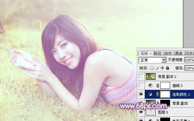 Photoshop为趴在绿草上的美女图片增加朦胧唯美的黄紫色