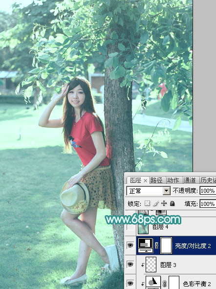 Photoshop为树荫下的美女图片加上清爽的青绿色