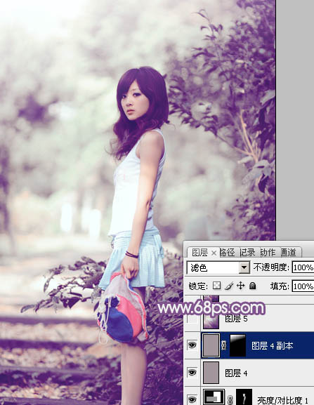 Photoshop为树边的美女图片调制出古典梦幻中性紫色调