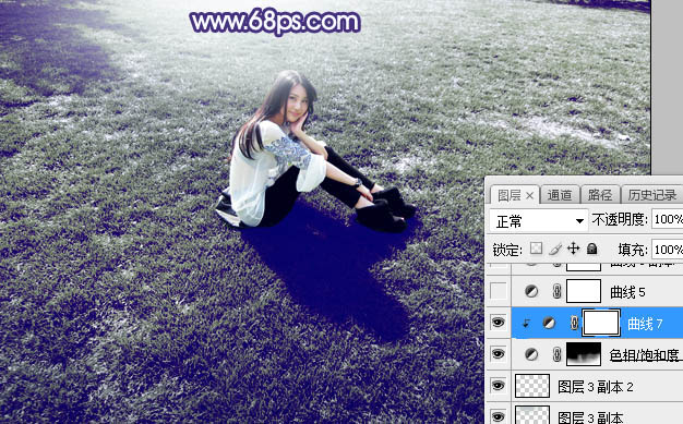 Photoshop将草地人物图片打造出小清新的中性淡蓝色