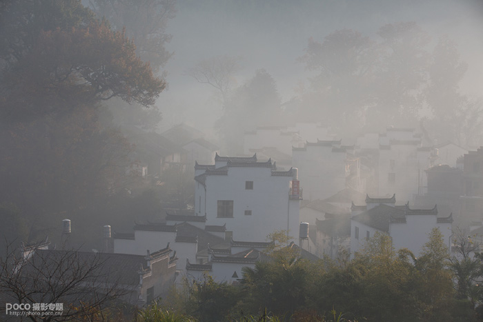 ps利用外挂滤镜打造大气的秋季风景大片