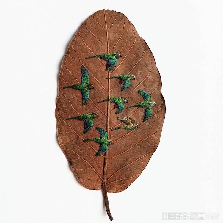 Embroidery on Leaves on Laura Dalla Vecchia