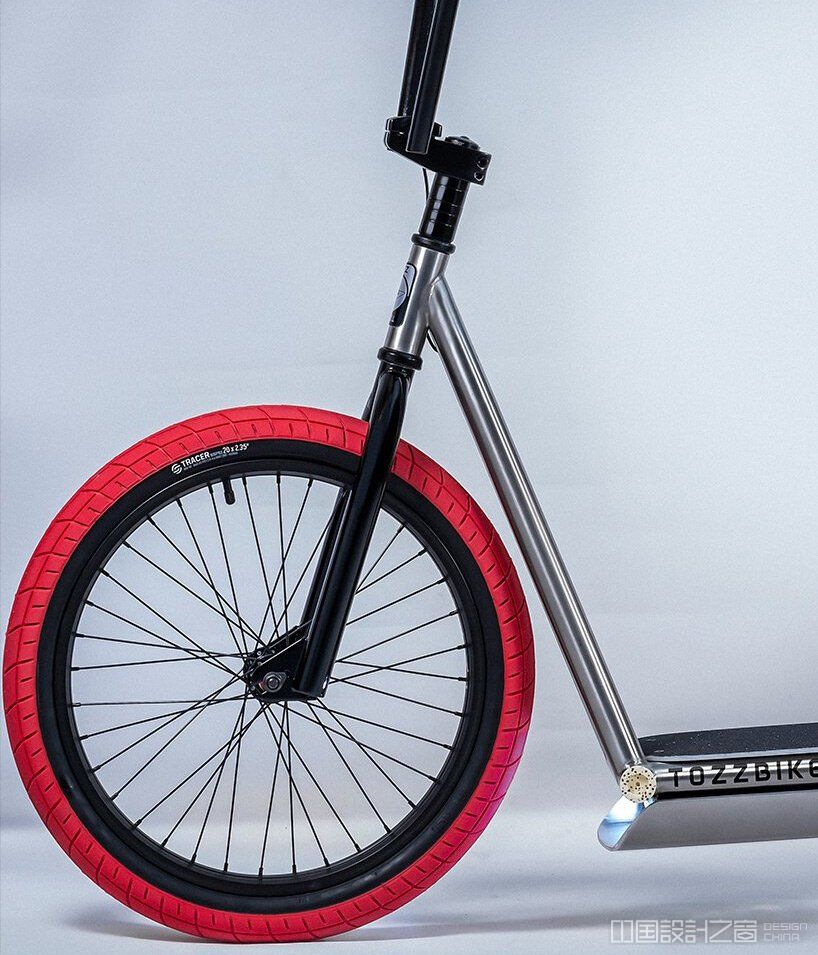 electric kickbike 'pipegun #1' by TOZZ is ready to roam the streets in style