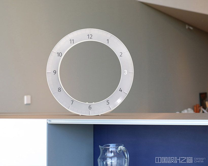 The o<em></em>nly Clock by Vadim Kibardin