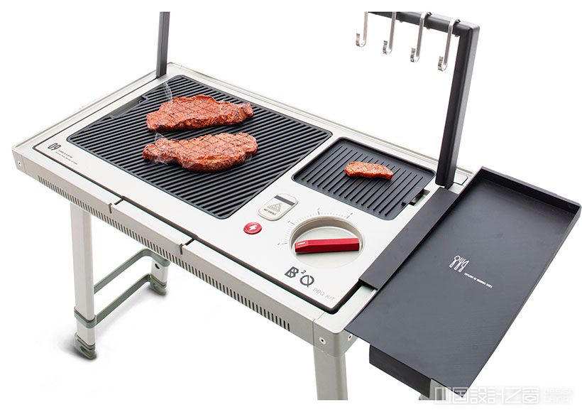 B2Q Kit Portable BBQ Kit by Kevin Von, Lim YiLin, and Yin Man Chan