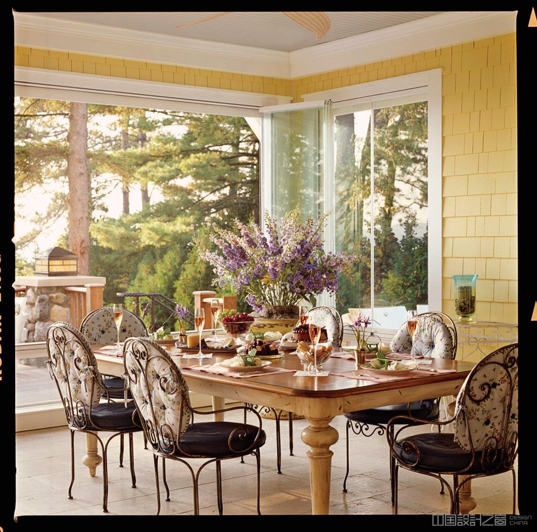 Image may co<em></em>ntain Furniture Chair Indoors Room Dining Room Interior Design Table and Dining Table