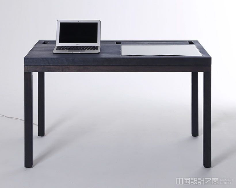 Co<em></em>nsentable WT+Ao. Work Desk for Modern Samurai by Takusei Kajitani