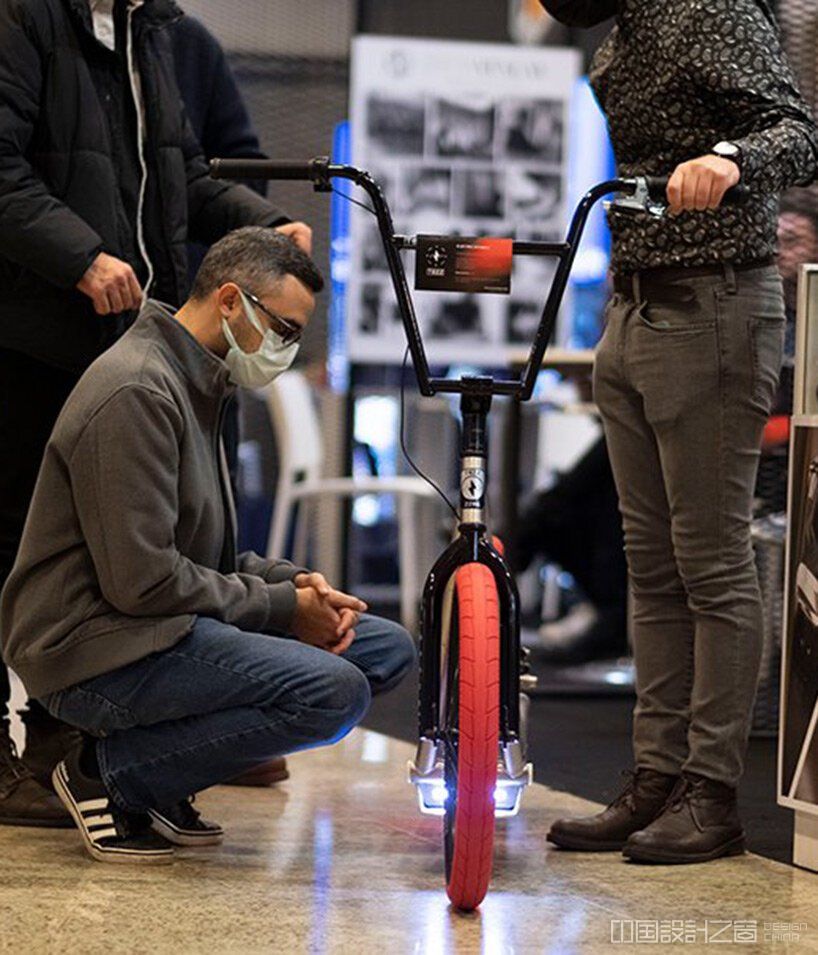 end users exploring the electric kickbike