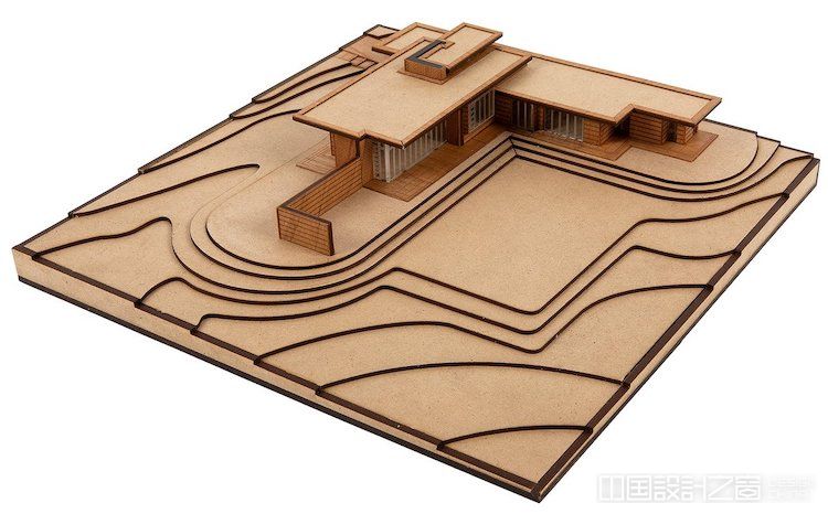 Uso<em></em>nian House Scale Model Kit of Frank Lloyd Wright Projects