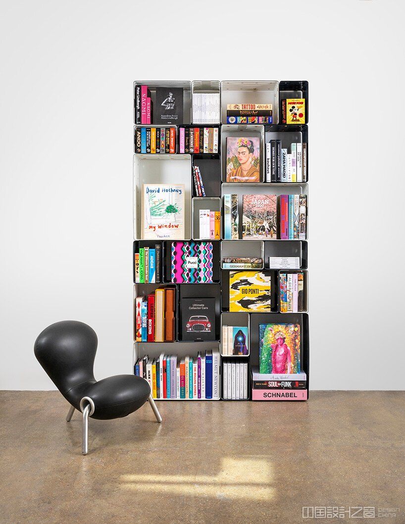 marc newson designs quobus, an enameled steel bookshelf for galerie kreo