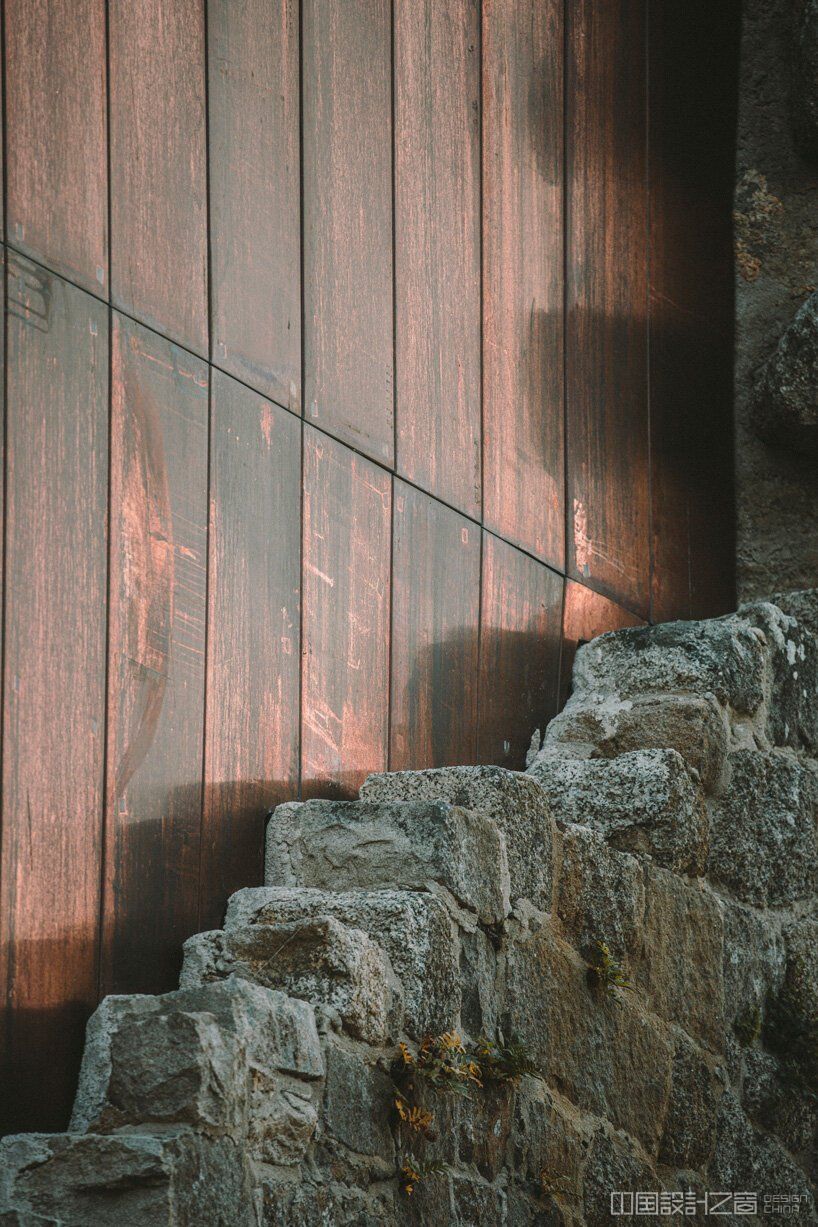 amelia tavella adds a copper-clad extension to 15th century co<em></em>nvent in corsica