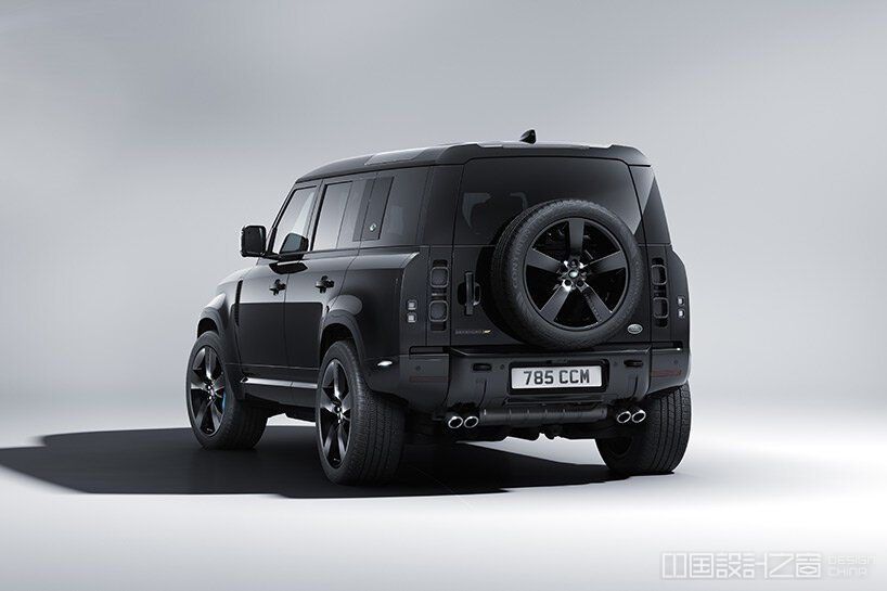 land rover celebrates new james bond movie with defender v8 bond edition