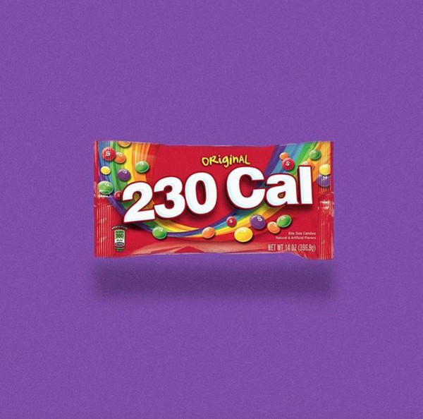一袋彩虹糖，230卡路里