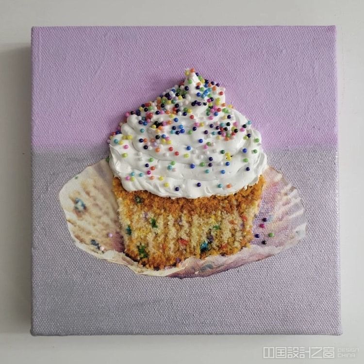 Embroidered Cake Painting by Heather Ríos