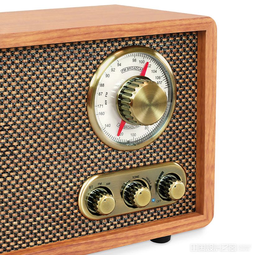 Victrola Retro Wood Bluetooth FM/AM Radio with Rotary Dial