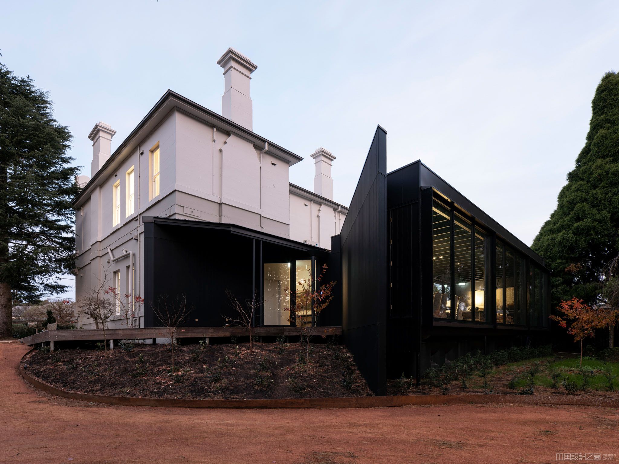 Luke Molo<em></em>ney Architecture Moss Manor Photo Tom Ferguson Yellowtrace 30