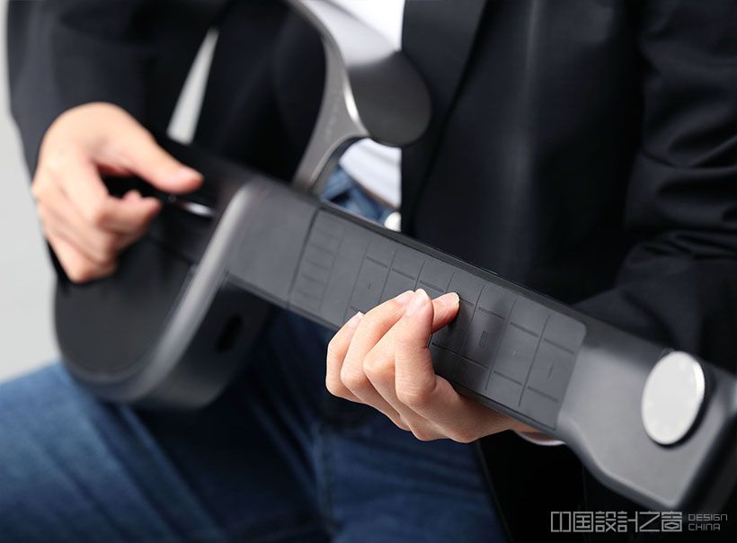 U-Lab 001 Foldable Smart Guitar by inDare Design Strategy Limited