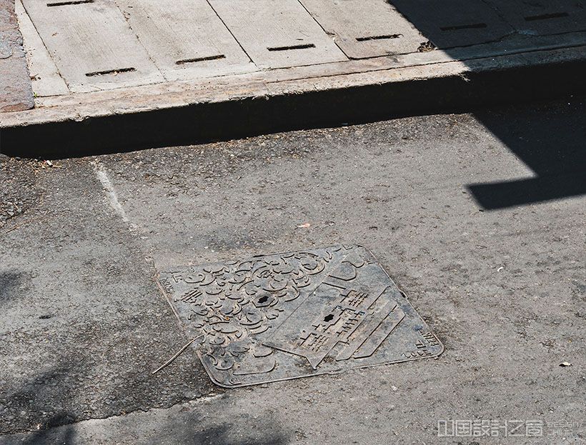 Lei Yue Mun Manhole Cover by Napp Studio and Architects