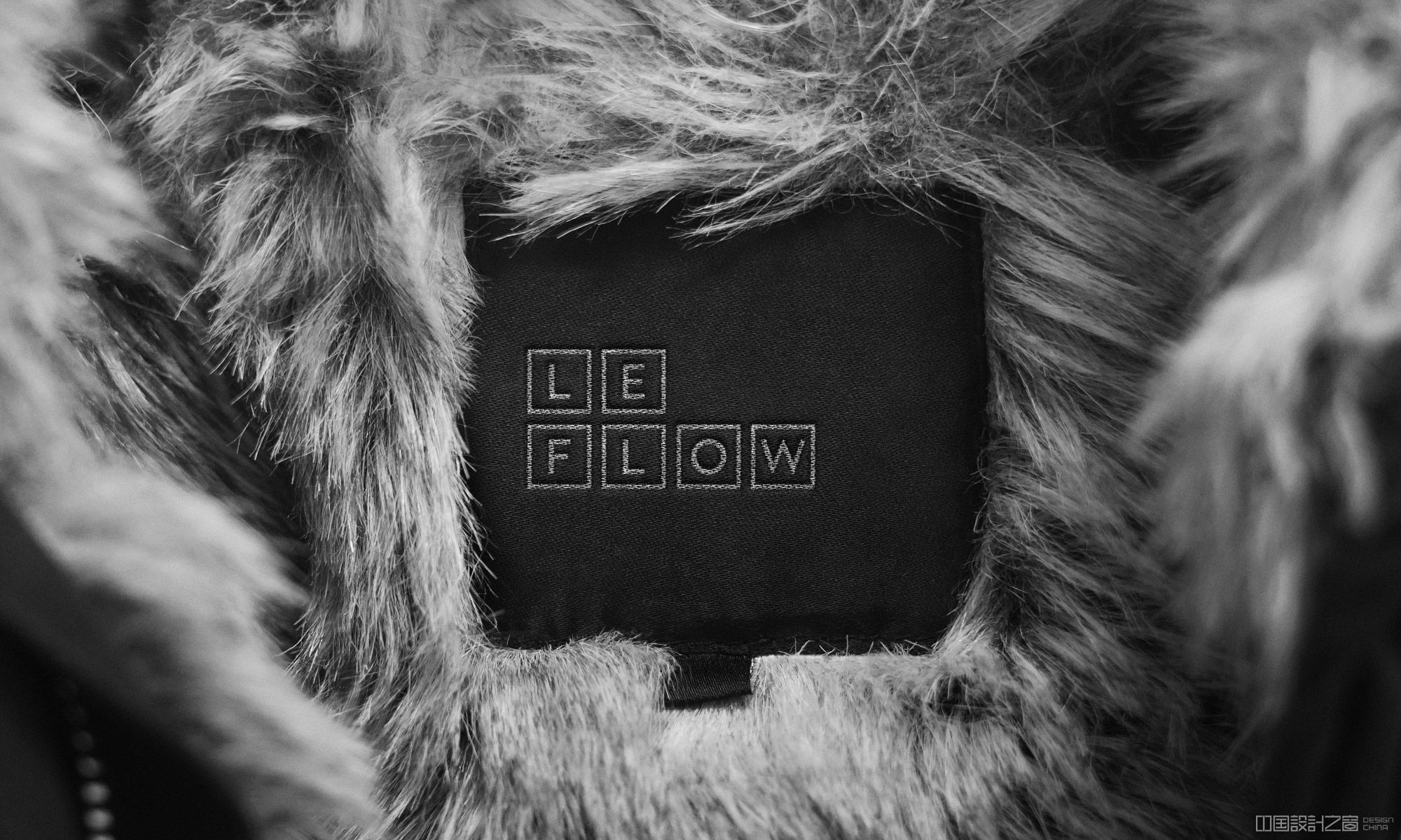 Le Flow coat label