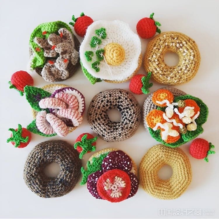 Crochet Food by Maria Skog