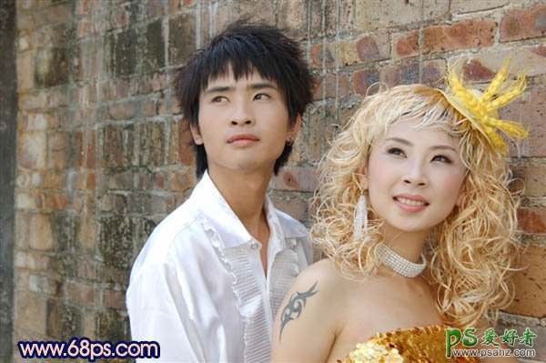 photoshop给年轻的小两口婚片调出冷暖艺术色调