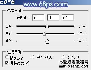 PS韩系风格调色教程：给街景上漫步的情侣图片调出韩系蓝色调