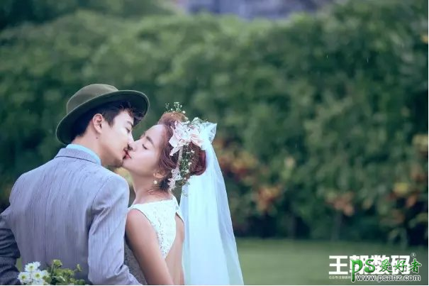 PS婚片后期调色教程实例：打造低饱合度日系色彩情侣婚纱艺术照