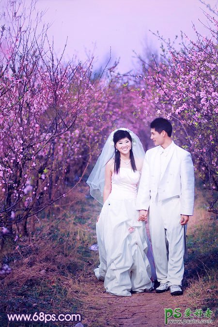 photoshop给春日桃花林里的情侣婚片调出艳丽的桃红色