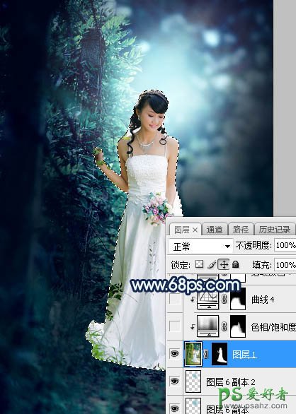 Photoshop婚片调色：给树林中私拍漂亮女女婚纱照调出唯美的青蓝