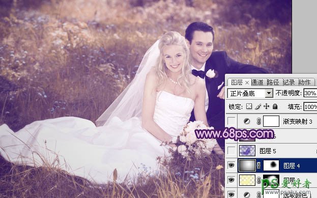 PS调色教程：给国外情侣婚片调出淡紫效果