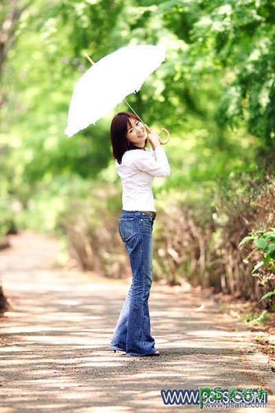 PS给外景女孩儿调出怀旧非主流风格