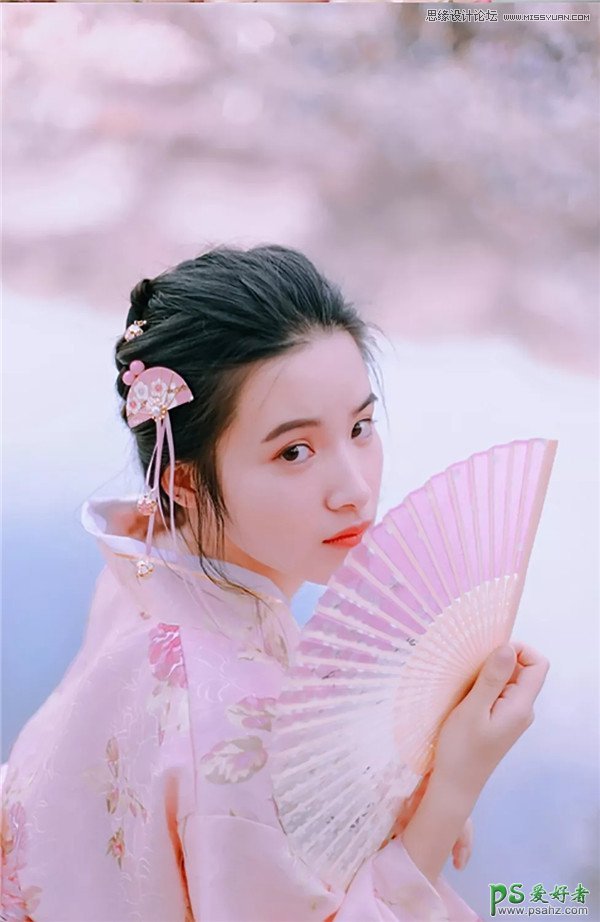 Photoshop给色调发灰的浪漫樱花少女外景照调出粉红艺术效果