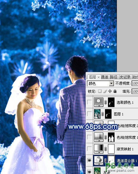 PS调色教程：给树林中的情侣婚片写真调出纯蓝艺术效果