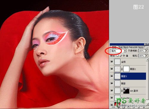 photoshop给性感的美女模特调出古典红色效果