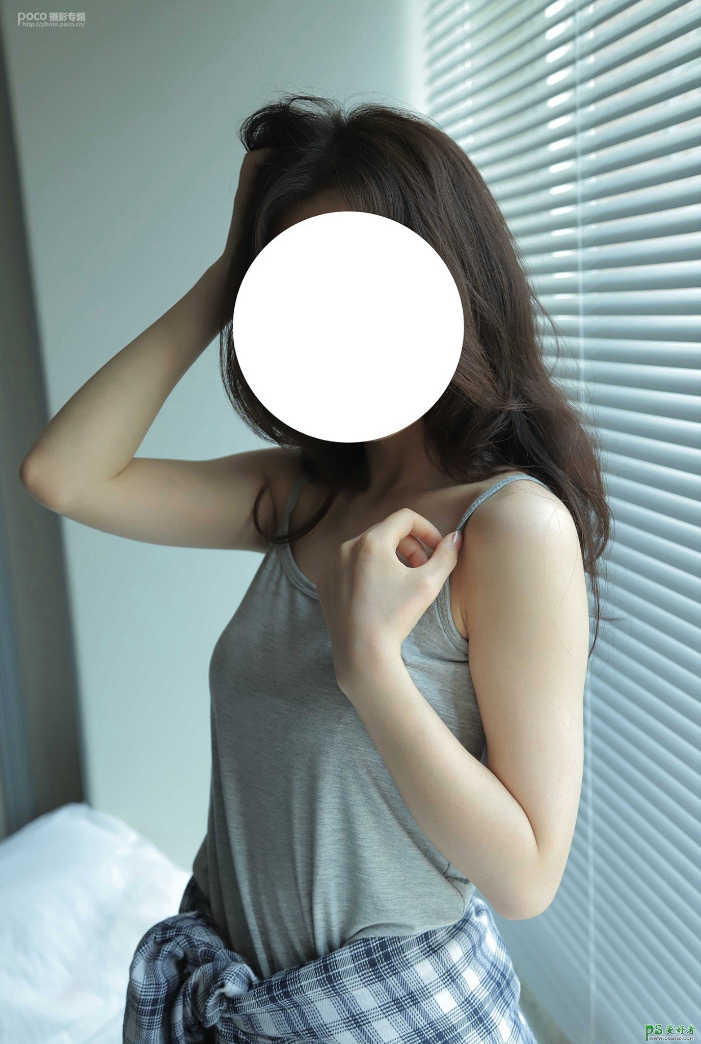 Photoshop给美女写真照调出通透的淡蓝色艺术效果，清新艺术照。