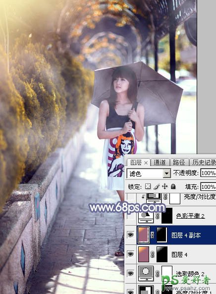 Photoshop给街景自拍的性感美女唯美意境图片调出浓厚的秋季色彩