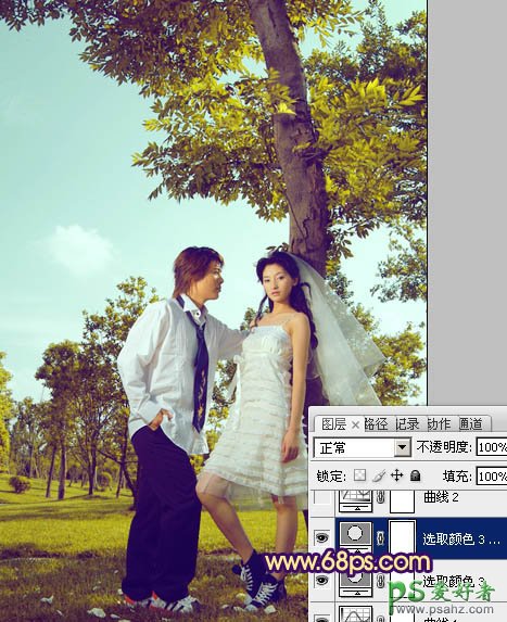 photoshop调出流行的黄色效果树林情侣写真照