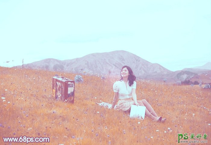 photoshop给草地上的美女图片调出淡淡的蓝红色