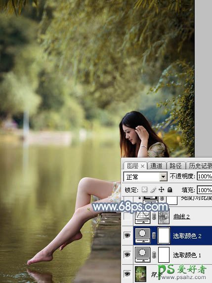 Photoshop给外景自拍的长腿美足少女生活照调出柔和的古典青蓝色