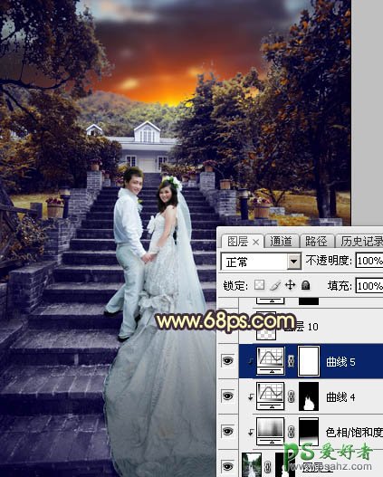 PS调色教程:给古建筑风景图片中拍摄的情侣婚纱照调出唯美的黄色