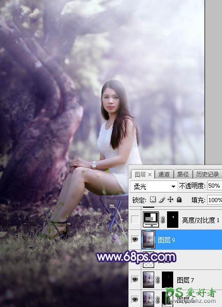 Photoshop给绿荫中自拍的可爱萌女艺术写真集调出甜美清新的色彩