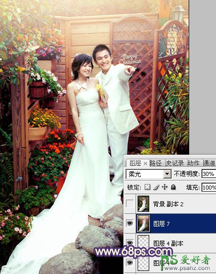 photoshop调出甜美的暖红色园林情侣婚片