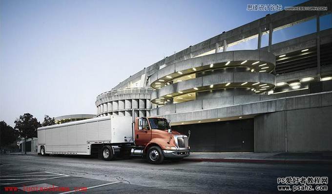 photoshop合成街道上行驶的重型汽车-物流车