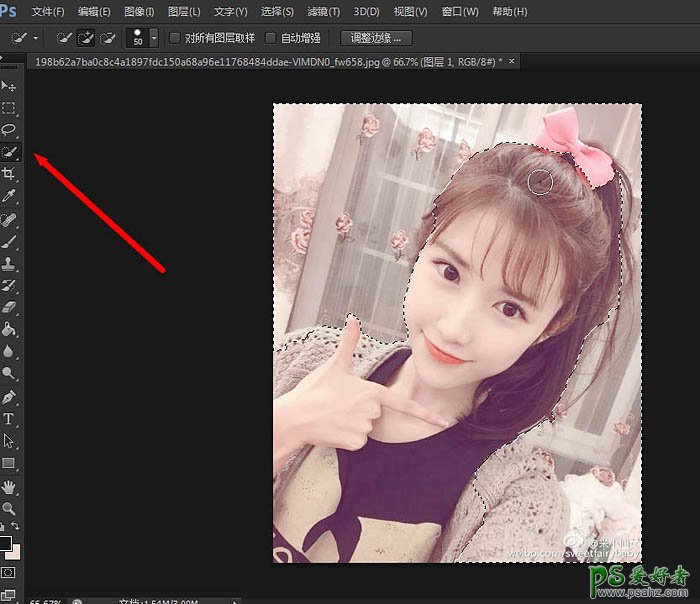 Photoshop结合SAI给清纯可爱的嫩妹妹手机照片制作成粉色仿手绘