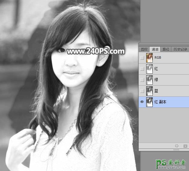PS美女抠图教程：利用增强背景色差及通道工具快速抠出美女头发丝