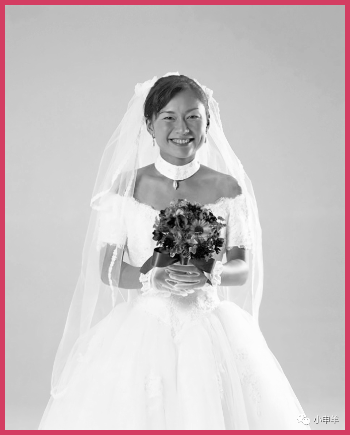 PS抠婚纱教程：学习给穿着半透明的女性婚纱照快速抠图换背景。