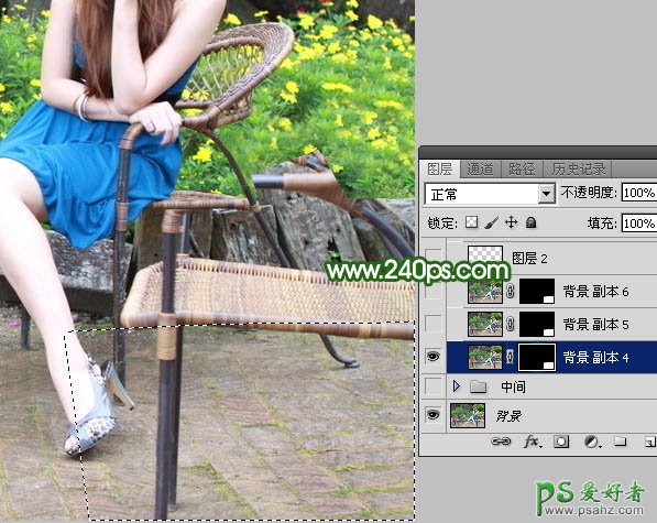 Photoshop抠图教程：学习把美腿女生照片中杂乱的椅子给去除掉